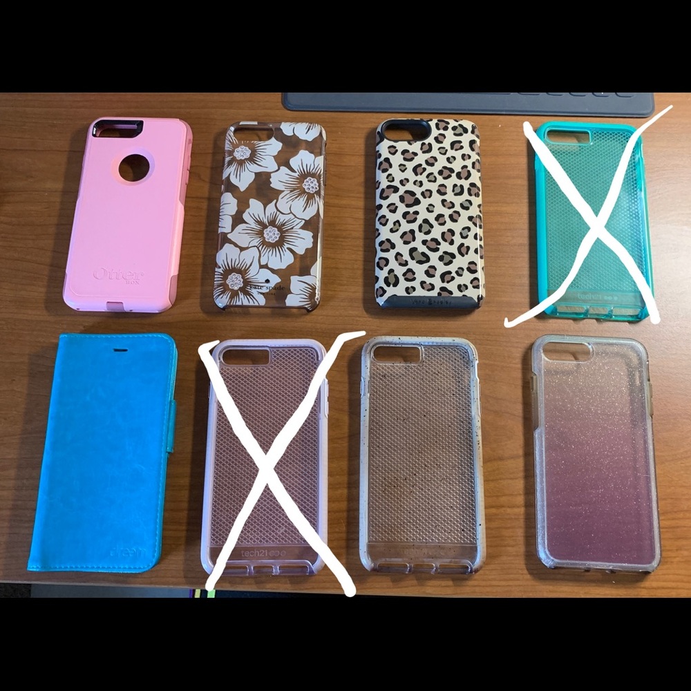 Lot of iPhone 8 Plus sell phone cases